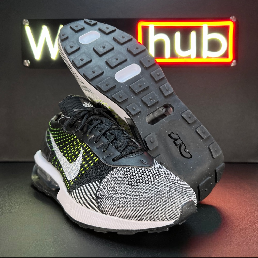 Nike Air Max Flyknit Racer Running Shoes • DM9073-002 • Black / Volt • WMNS 10